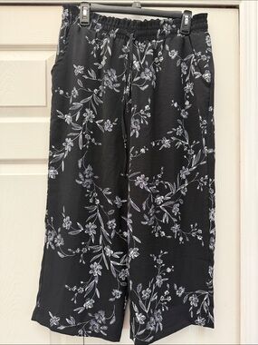 Black Wide-Leg Floral Pants - Lightweight Pull-On Trousers